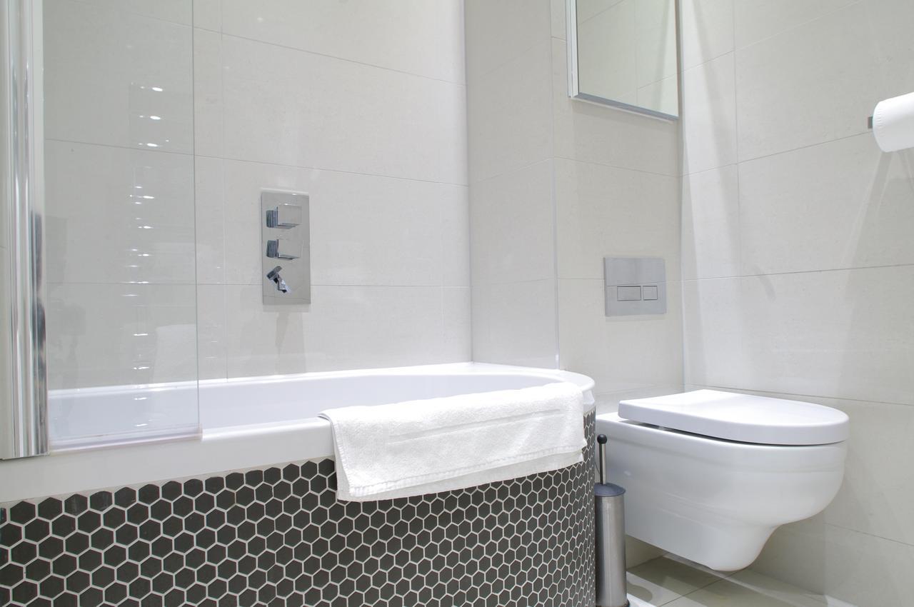 Covent Garden Superior Two Bedroom Aparment on Strand London Exterior foto